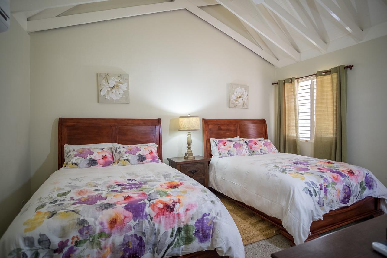 Sunspot Villa Runaway Bay Dış mekan fotoğraf