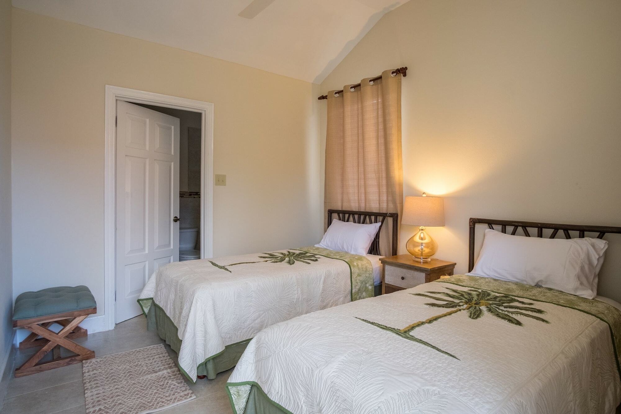 Sunspot Villa Runaway Bay Dış mekan fotoğraf